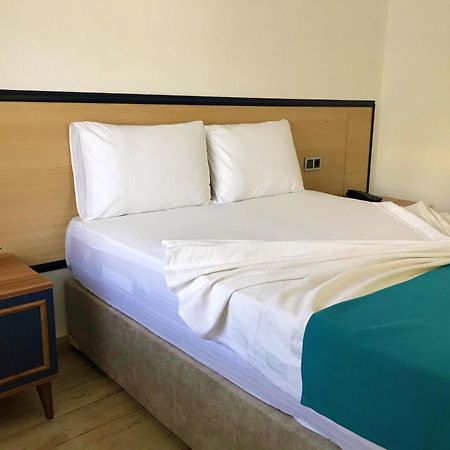 Urga Butik Otel&Restaurant Gulluk Bagian luar foto