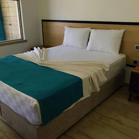 Urga Butik Otel&Restaurant Gulluk Bagian luar foto