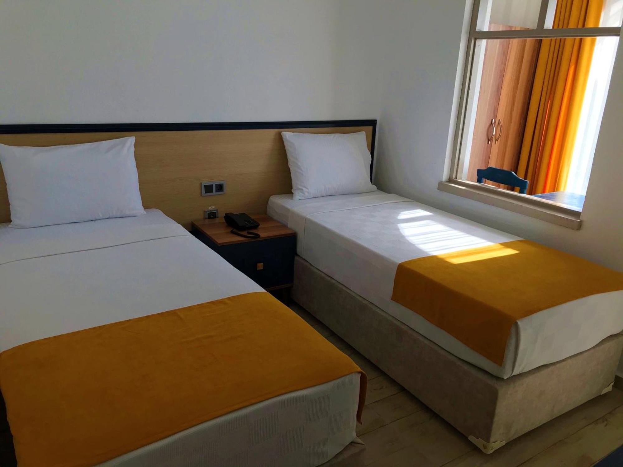 Urga Butik Otel&Restaurant Gulluk Bagian luar foto