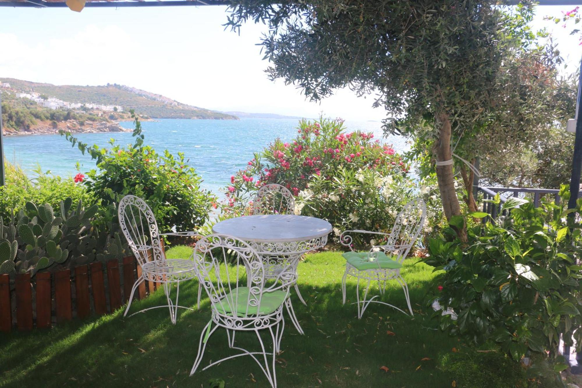 Urga Butik Otel&Restaurant Gulluk Bagian luar foto