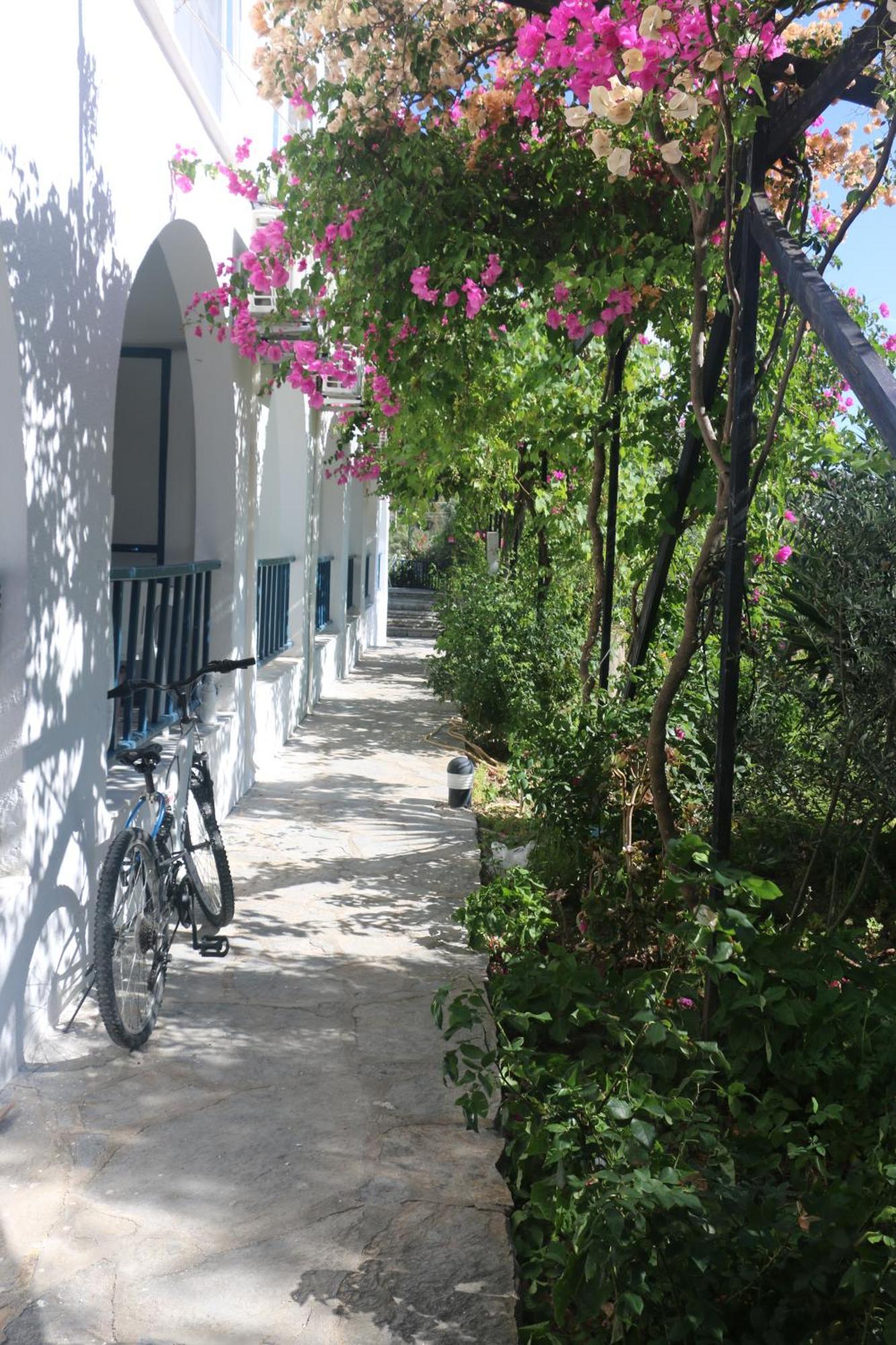 Urga Butik Otel&Restaurant Gulluk Bagian luar foto